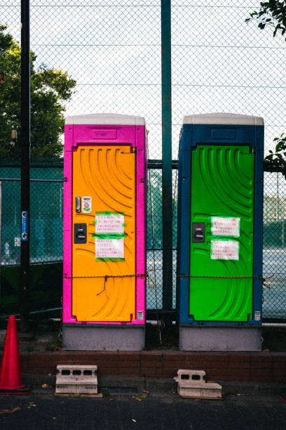 Best Porta potty rental near me  in Grosse Pointe Woods, MI