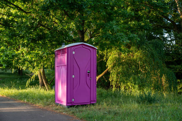 Best Porta potty rental near me  in Grosse Pointe Woods, MI